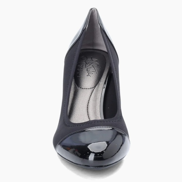 Life Stride Women's Parigi Stretch Pump - Black - Picture 4 of 12